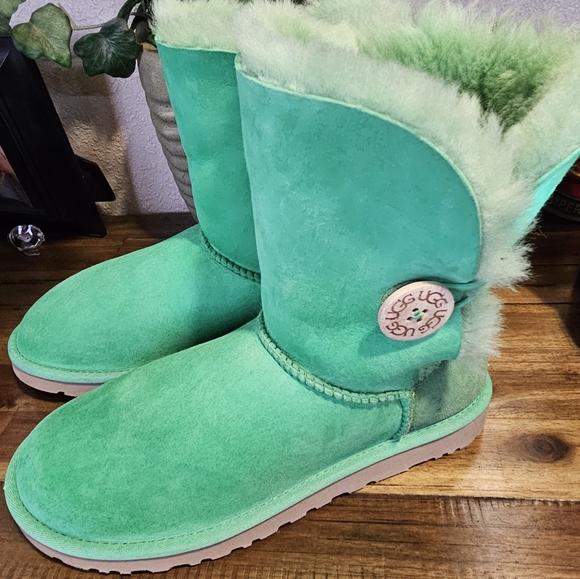 Rare UGG Australian bailey button  boot Chestnut color Everglade women's size 7 - Picture 6 of 10